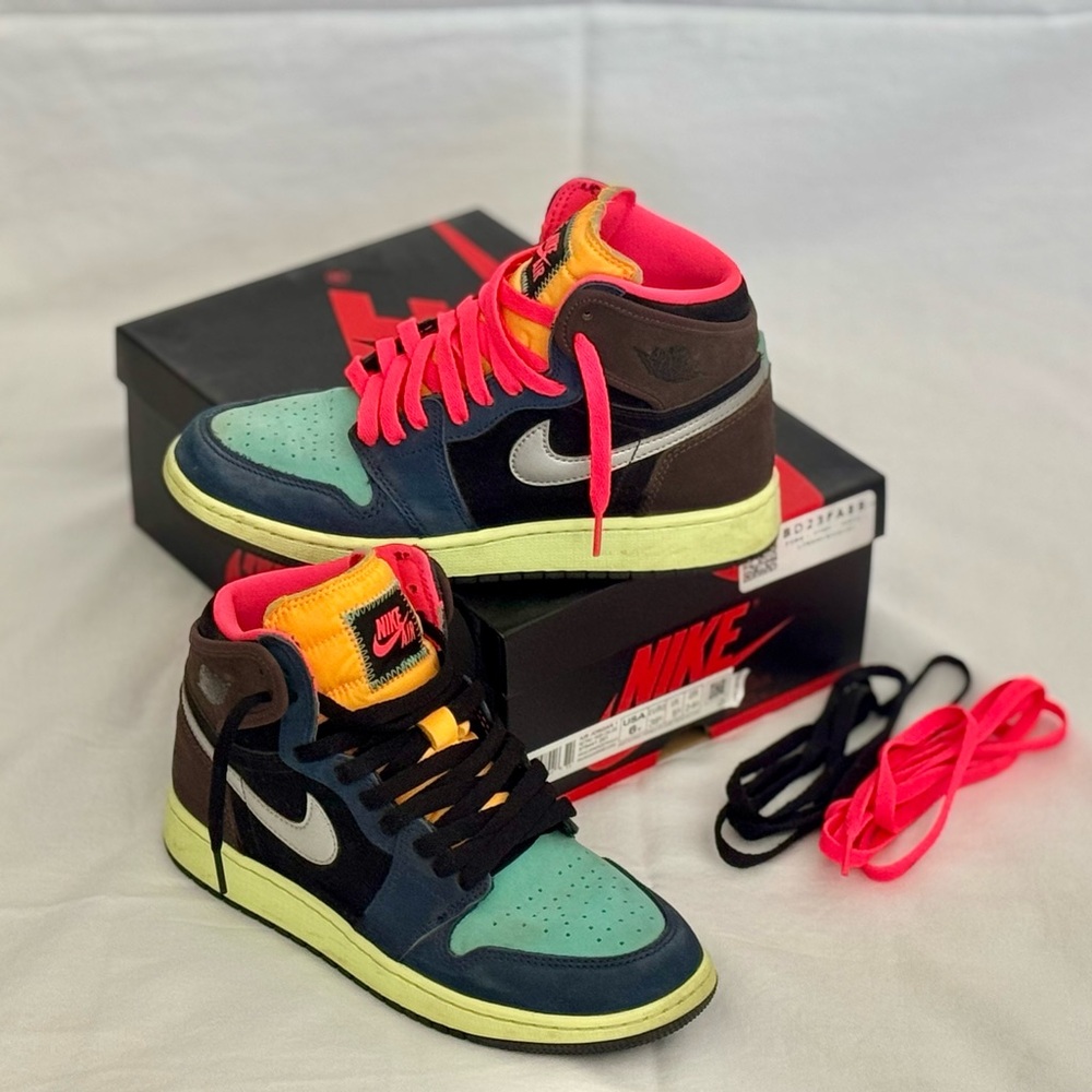 Nike Kids Multicolor High-Top Sneakers in Teal, Pink & Brown